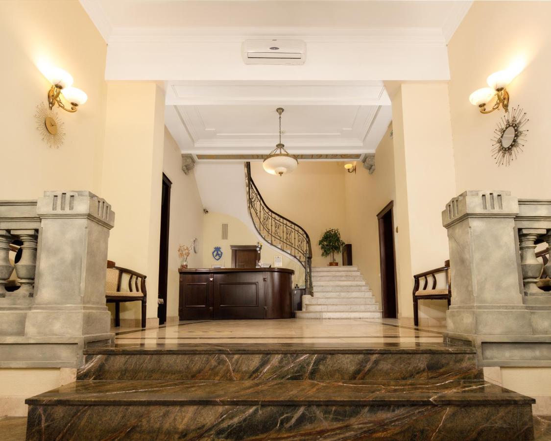 Atrium Hotel Ateneu City Center Bukarest Eksteriør billede